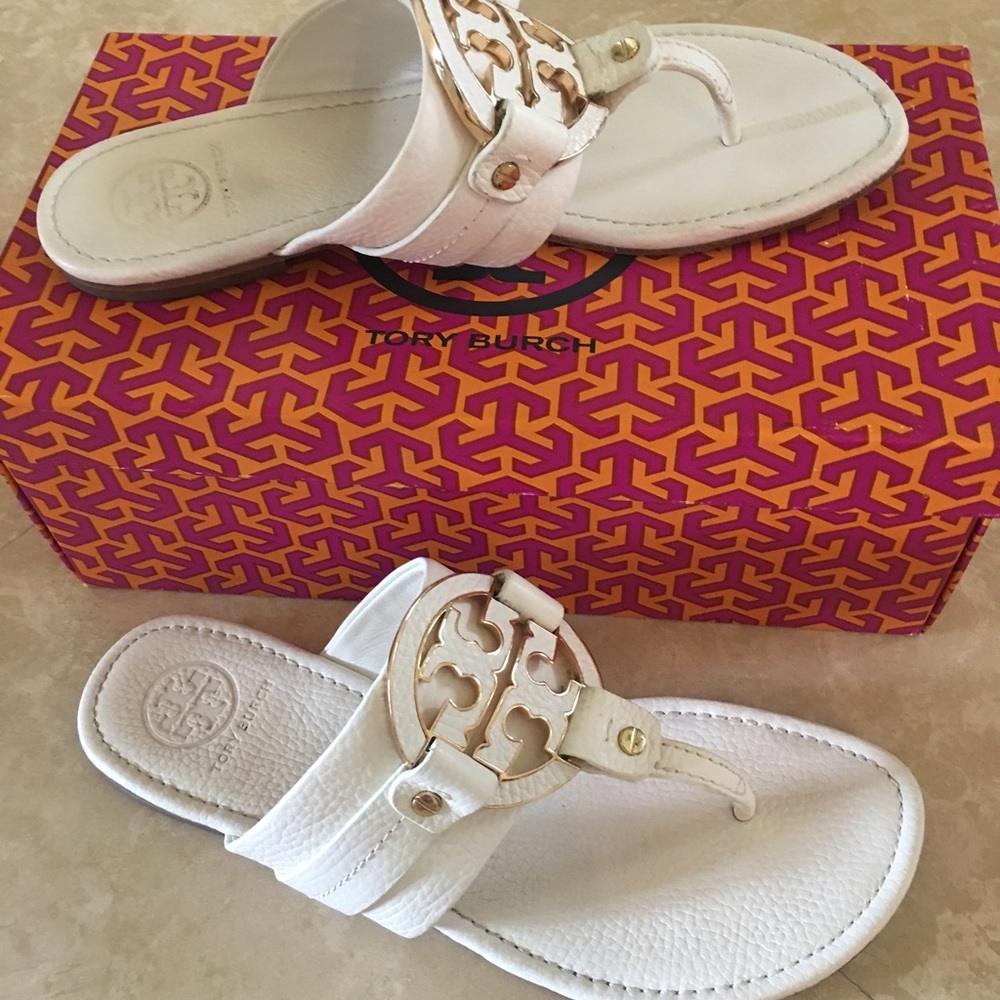 Like New White Tory Burch Sandals!!!