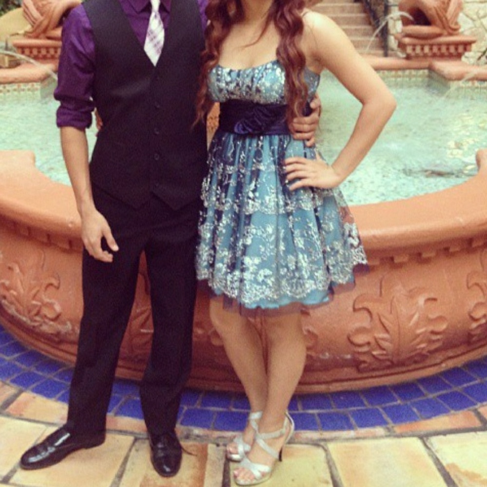Formal dress size 3 juniors