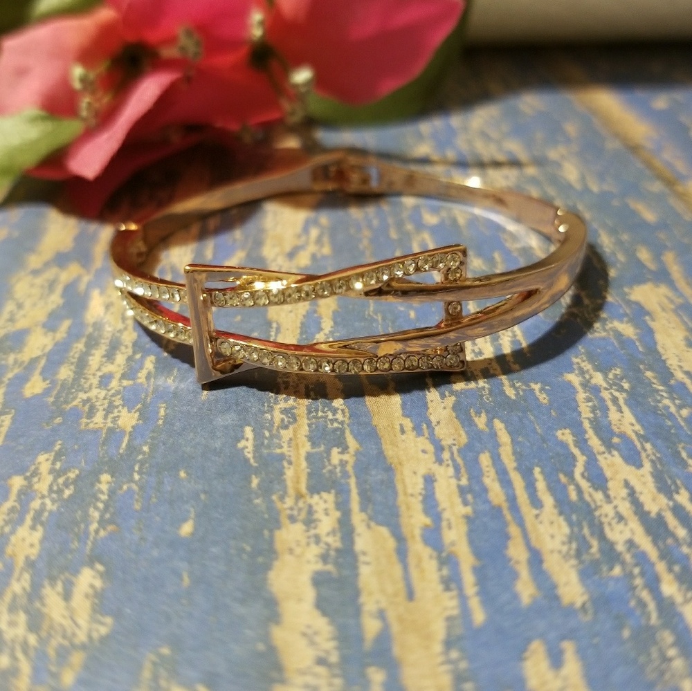 Rose Gold Crystal Buckle Style Bangle Bracelet