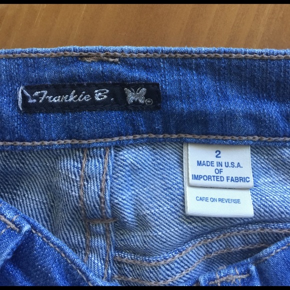 Frankie B Jeans. Size 2 boot cut jeans. - Picture 4 of 4