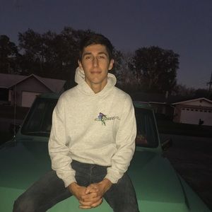 Meet your Posher, Zac