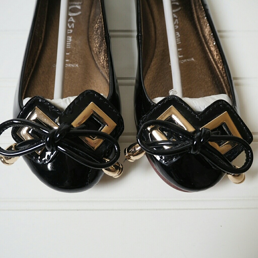 Jeffrey Campbell Black Patent Ribbon Flats