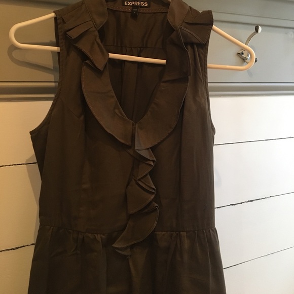 Express Dress - Picture 2 of 2