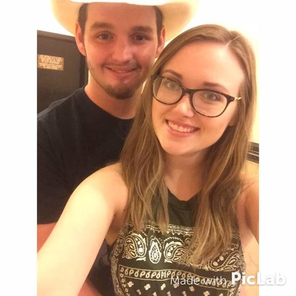 Meet your Posher, Alayna - Picture 3 of 4