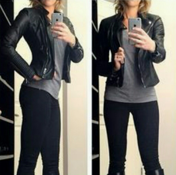 Victoria's Secret Tops - 🔴Get the Look🔴VS 3/4 Sleeve Boat Neck Blouse
