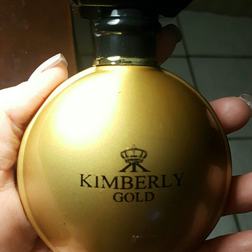 Kimberly Gold Perfume