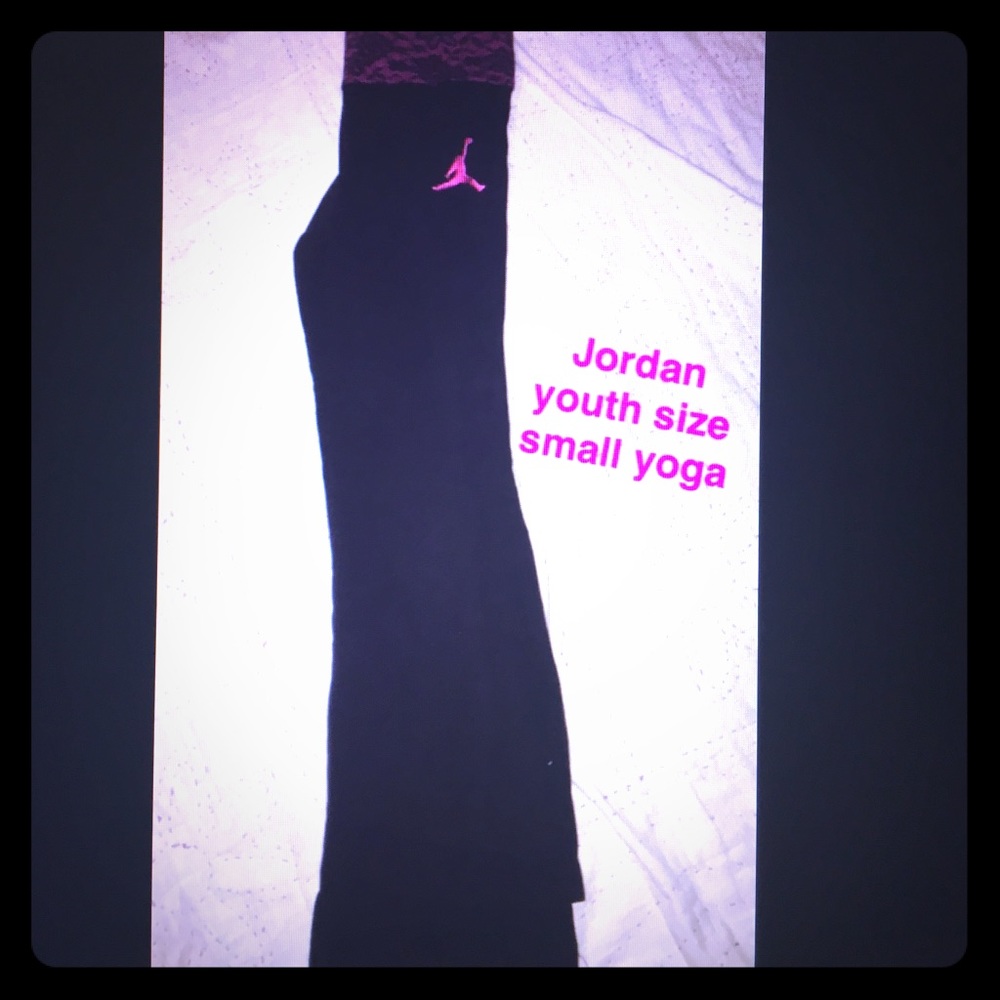 Girls Youth Size Small Jordan yoga pants