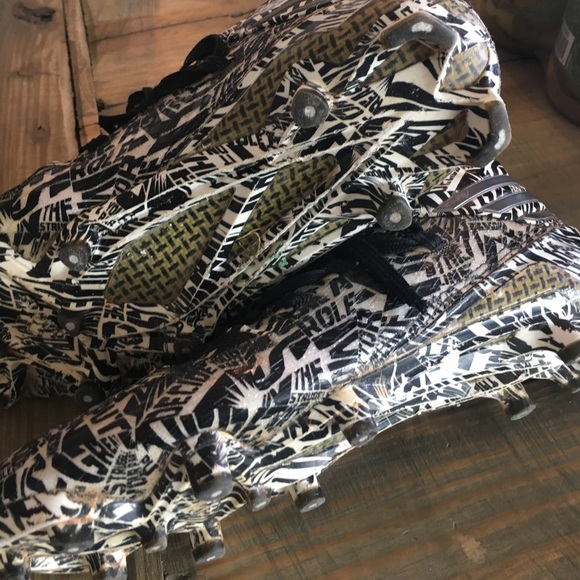 Adidas Freak X Football Cleats, Size 8.5 - Picture 2 of 3