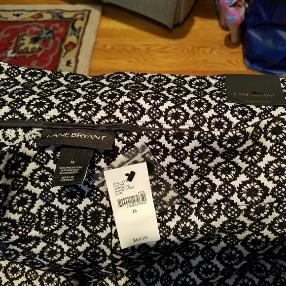 New with tags Straight leg Lane Bryant pants - Picture 2 of 5