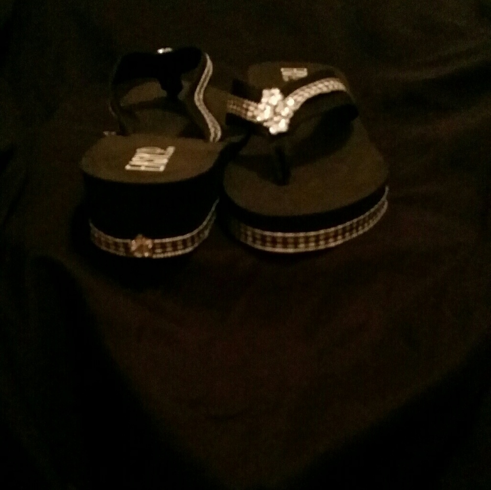 Custom Detailed Flip Flops