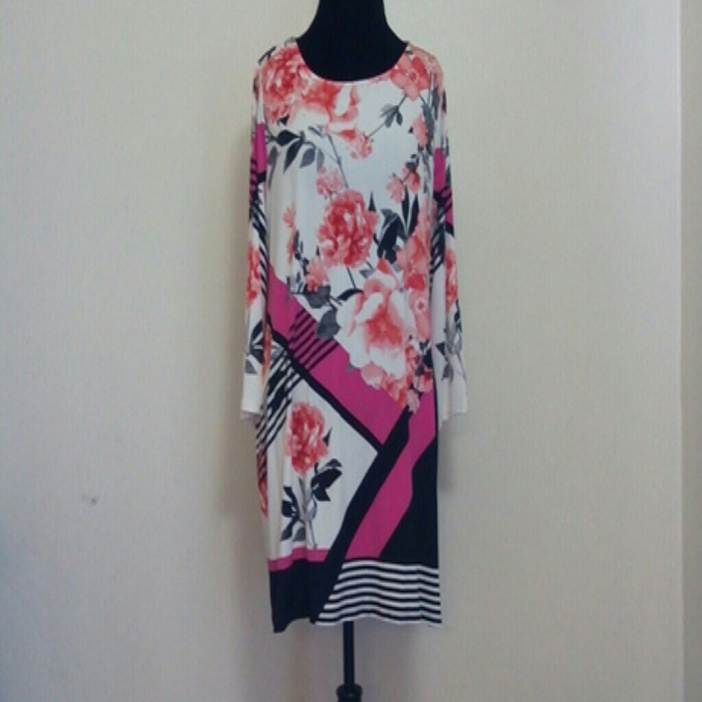 Alfani Woman Top - Size 1X
