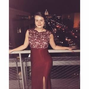 Meet your Posher, Meaghan