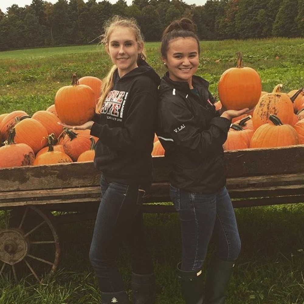 Meet your Posher, Olivia