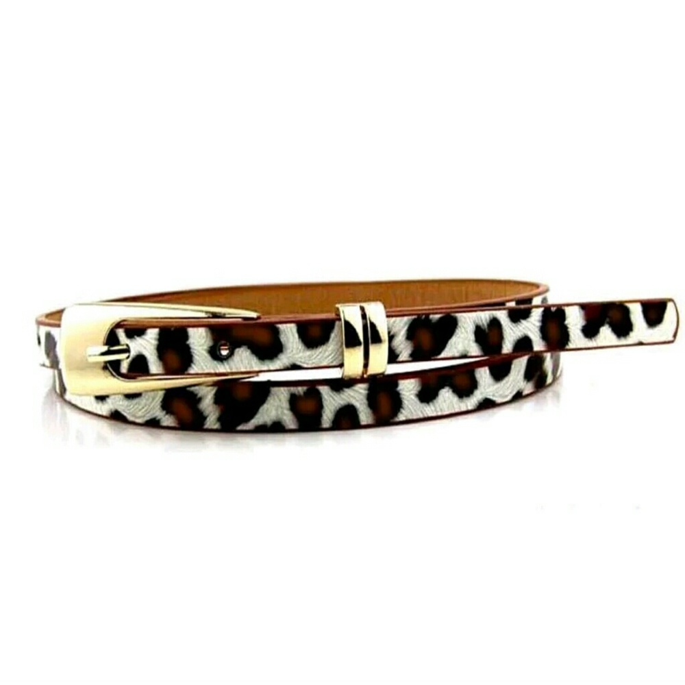 Leopard print belt
