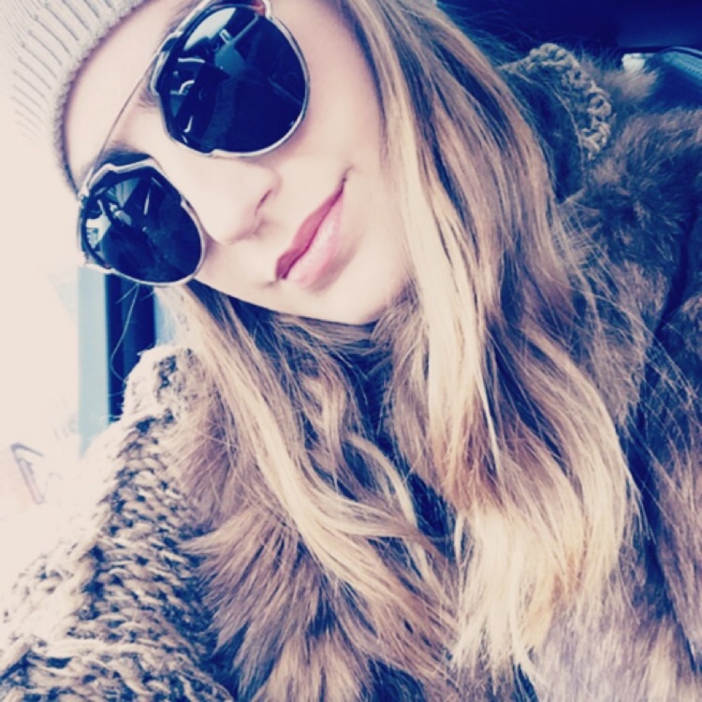 Meet your Posher, Odette