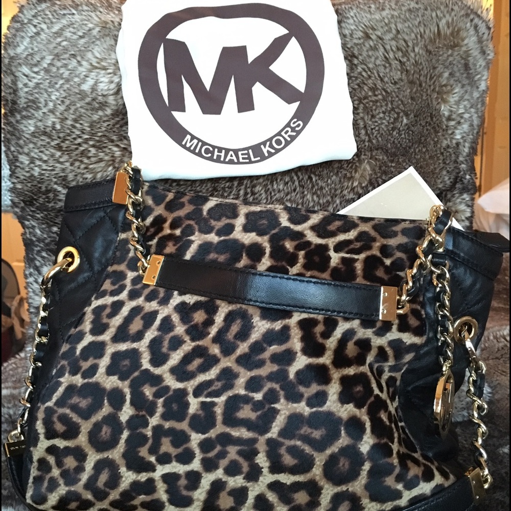 Michael Kors purse