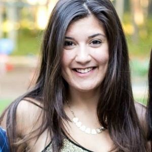 Meet your Posher, Cynthia