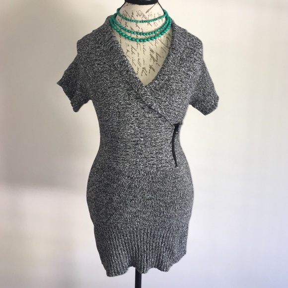 👗5/$35👗 Spring Knit Dress* - Picture 1 of 4