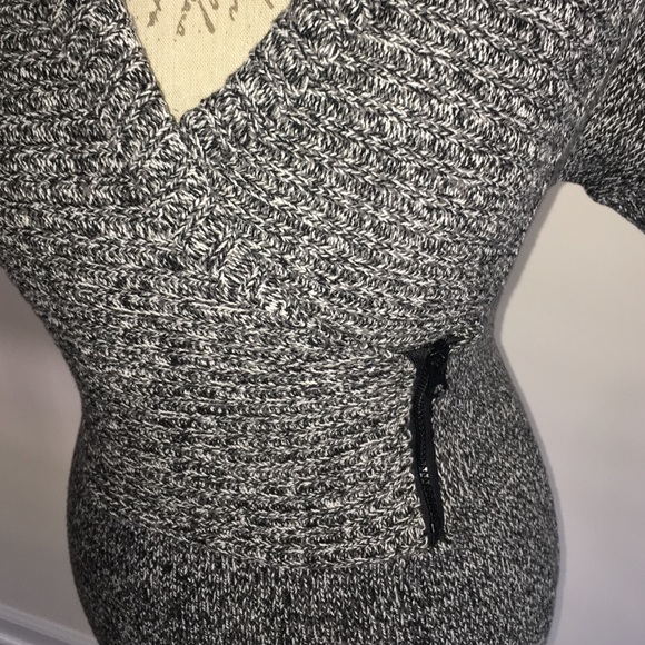 👗5/$35👗 Spring Knit Dress* - Picture 2 of 4