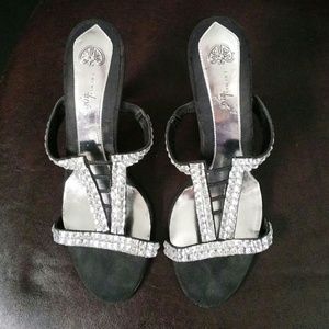 J Renee luxe Vanessa