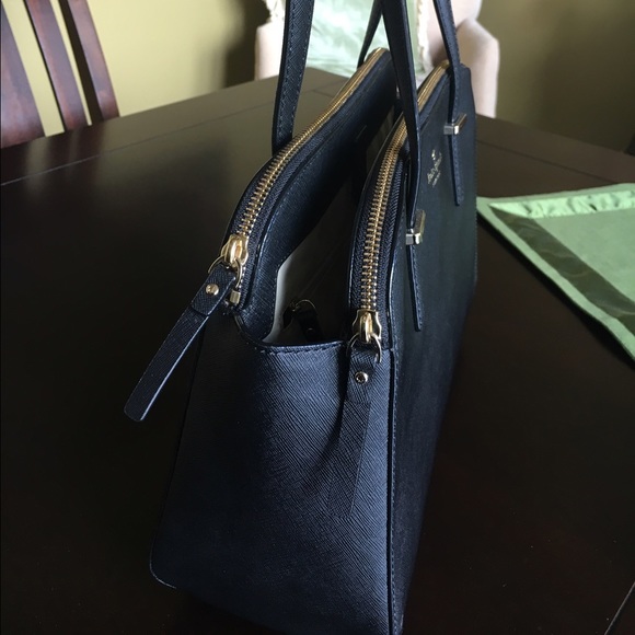 Kate Spade Purse - Picture 5 of 6