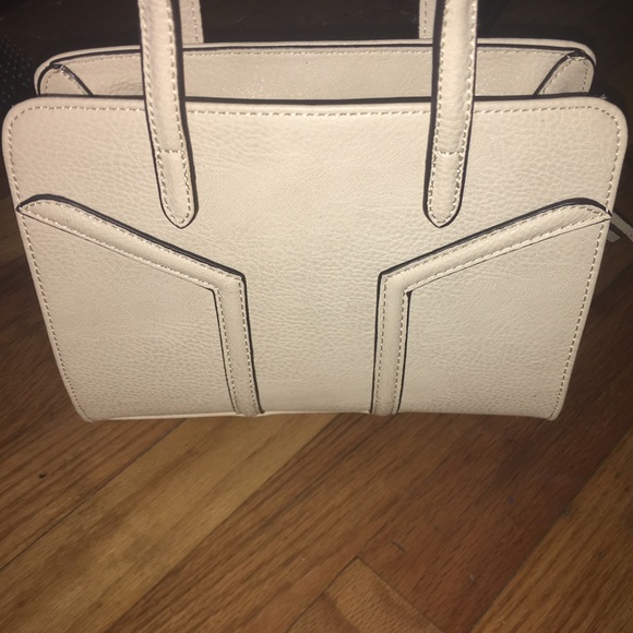 Cream hand bag - Picture 1 of 3