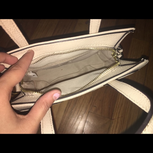 Cream hand bag - Picture 2 of 3