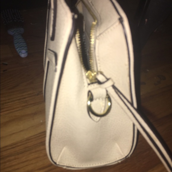 Cream hand bag - Picture 3 of 3