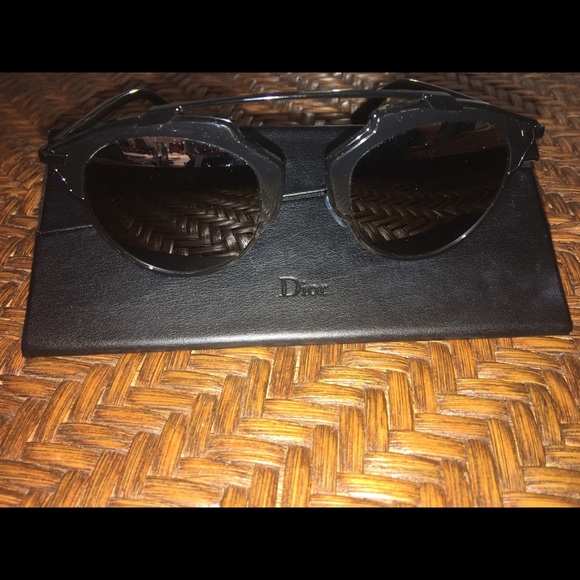 REDUCED Christian Dior Sunglasses - Picture 3 of 4