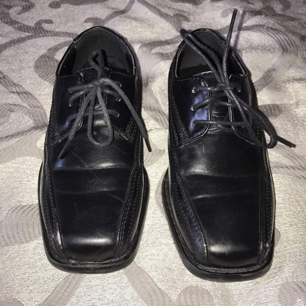 Stacy Adams boys shoes size 11
