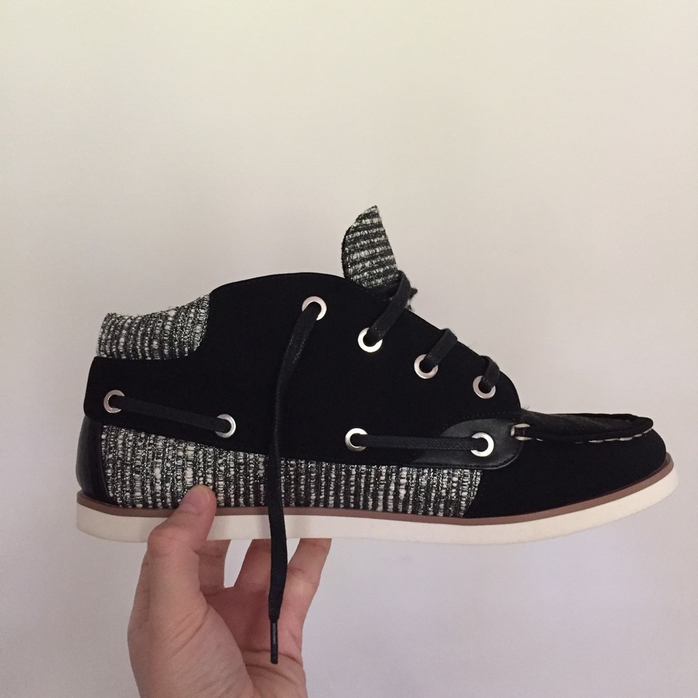 NWOT Sneakers