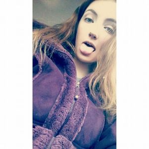 Meet your Posher, Katelyn