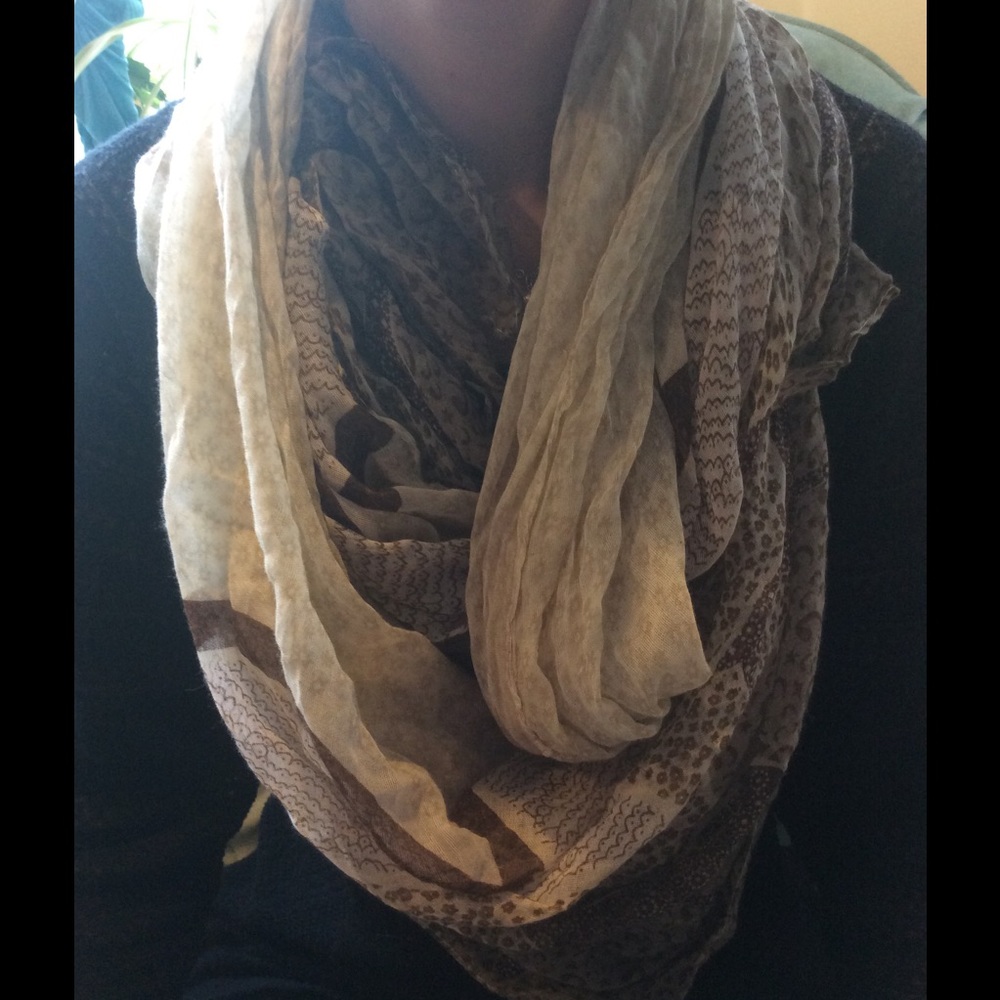 NORDSTROM Beautiful Scarf