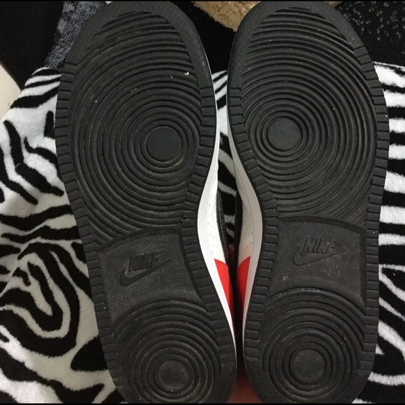 Nike shoes - Picture 7 of 7