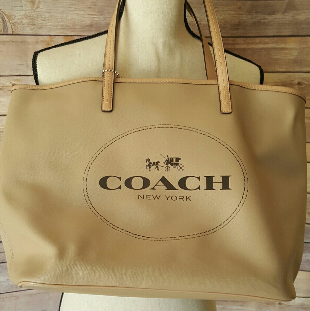 Coach tote