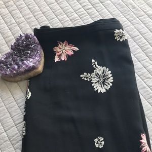 💥WEEKEND SALE💥Ann Taylor Wrap Skirt