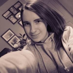 Meet your Posher, Alyssa