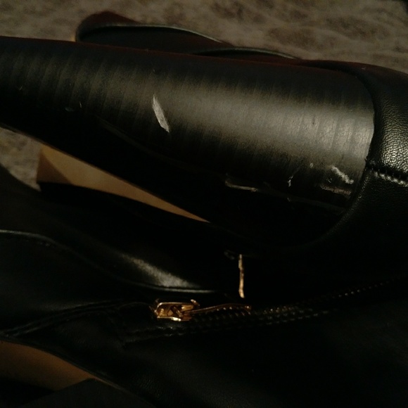 BCBG Ankle Boots - Picture 2 of 3