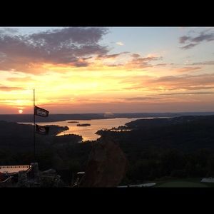 Meet your Posher, Hayley