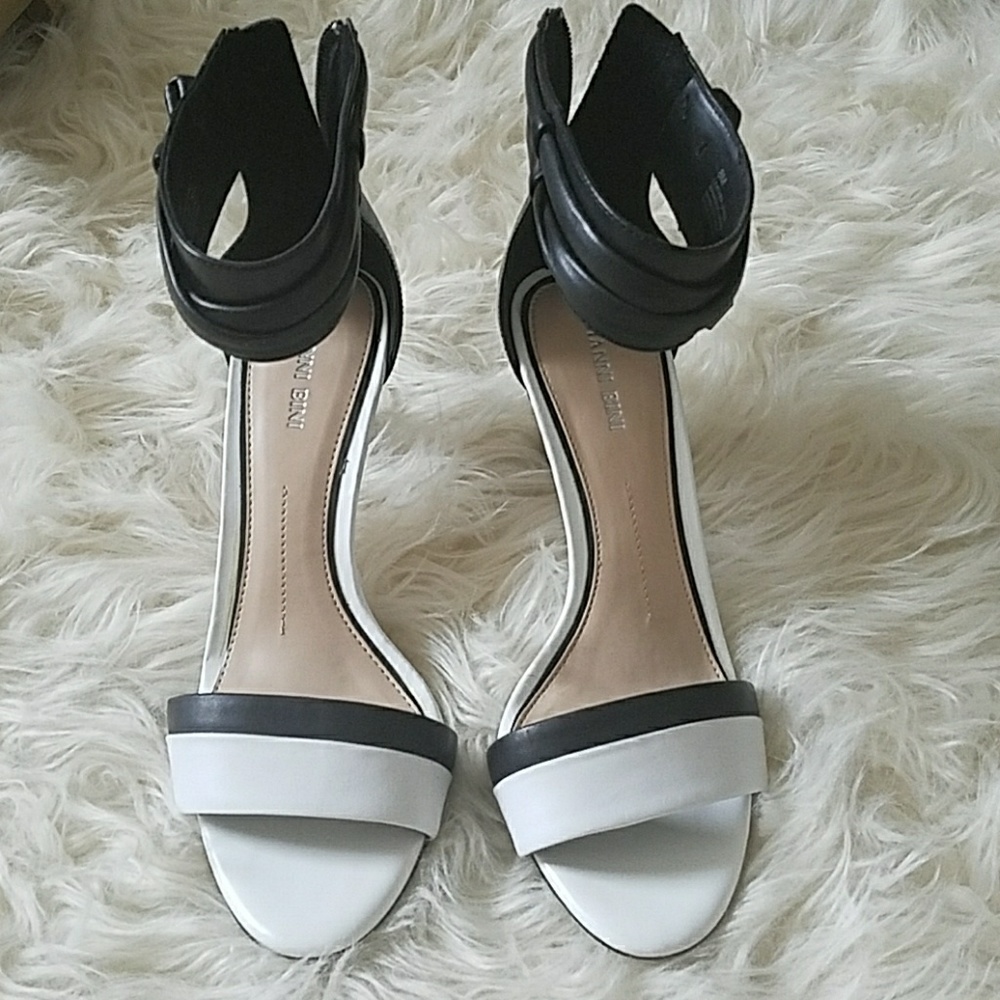 Gianni bini ankle strap sandals