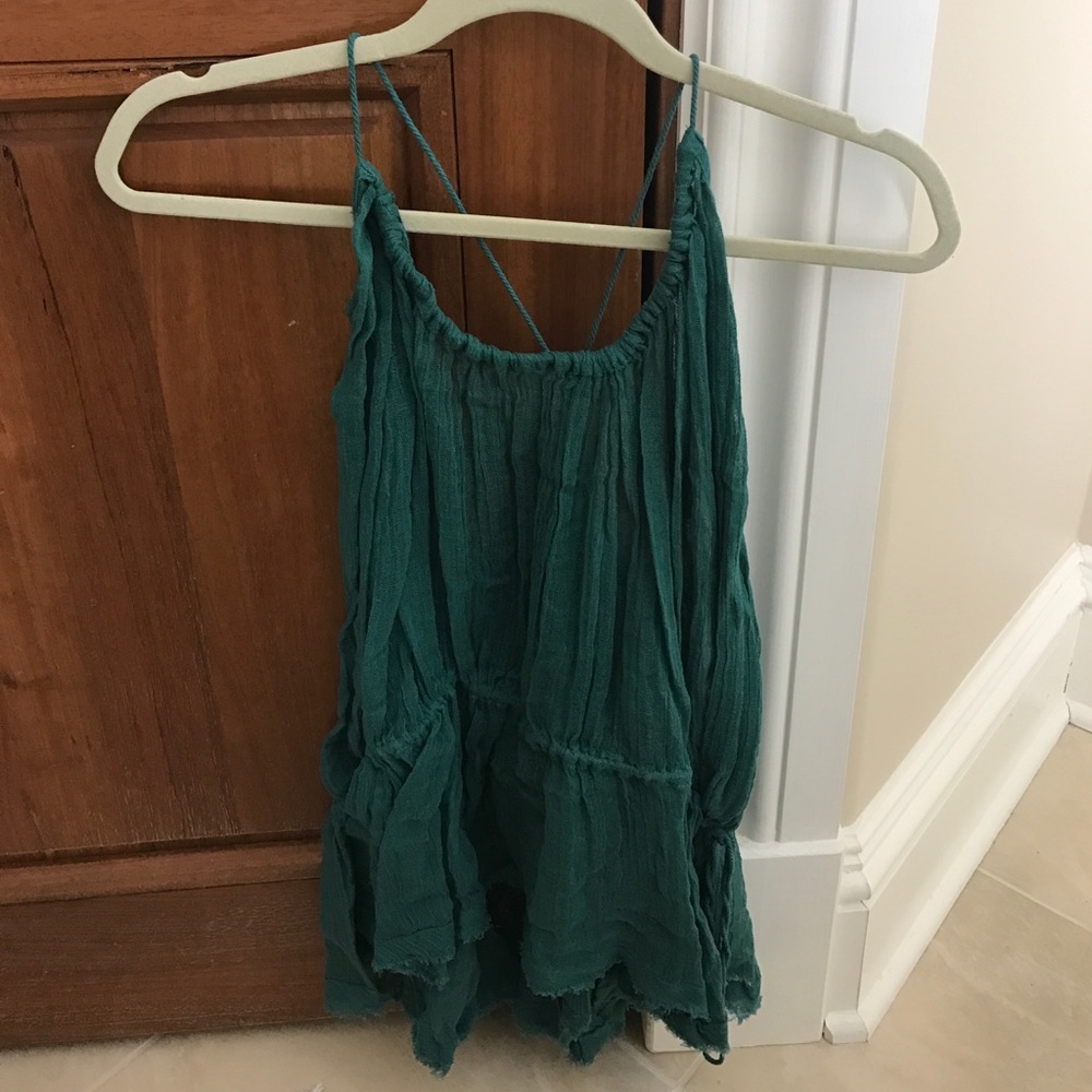 Lightweight green Free People top!