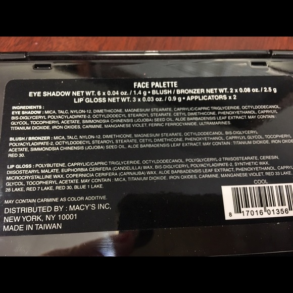 Face Palette 6 shadows. 2 blush/bronze 3 lips - Picture 4 of 4