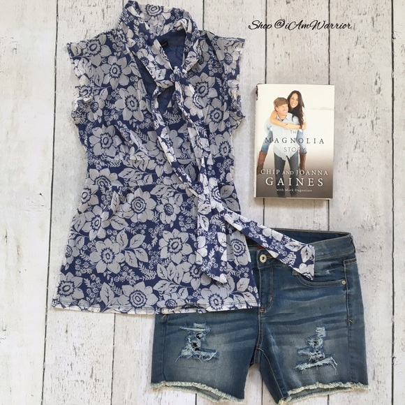 New York & Company Tops - New York & Co blue & white tie neck blouse