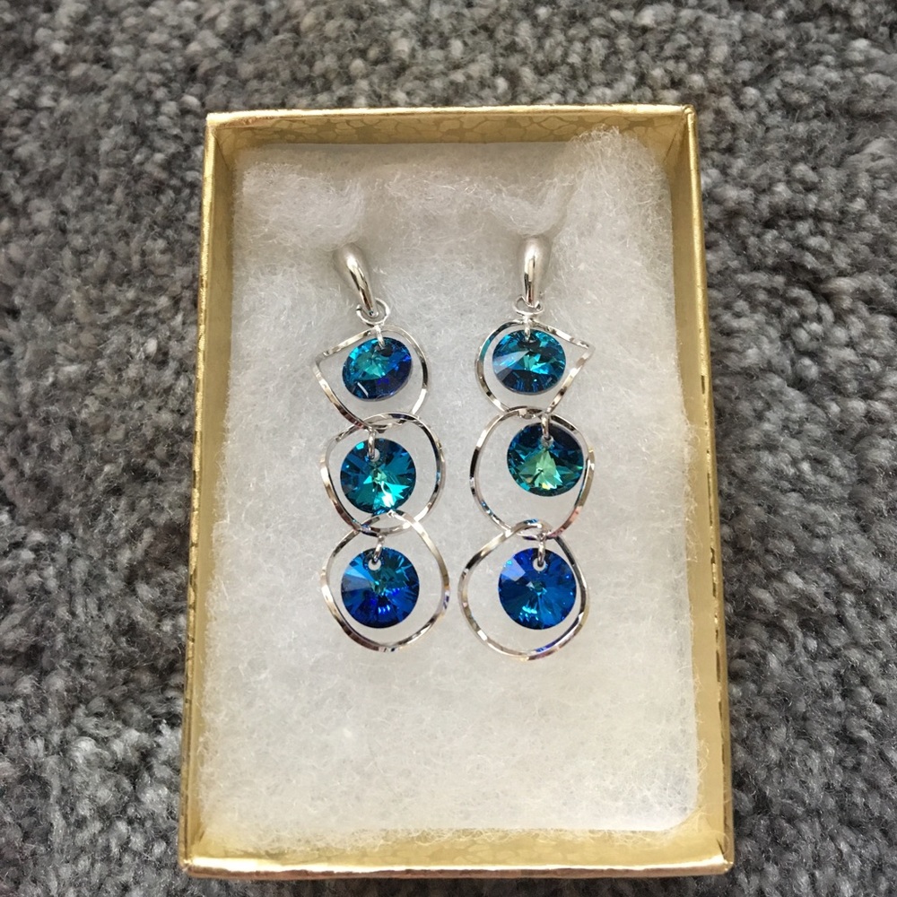 Silver/blue mini connected hoops earring postback