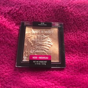 Wetnwild Highlighter!