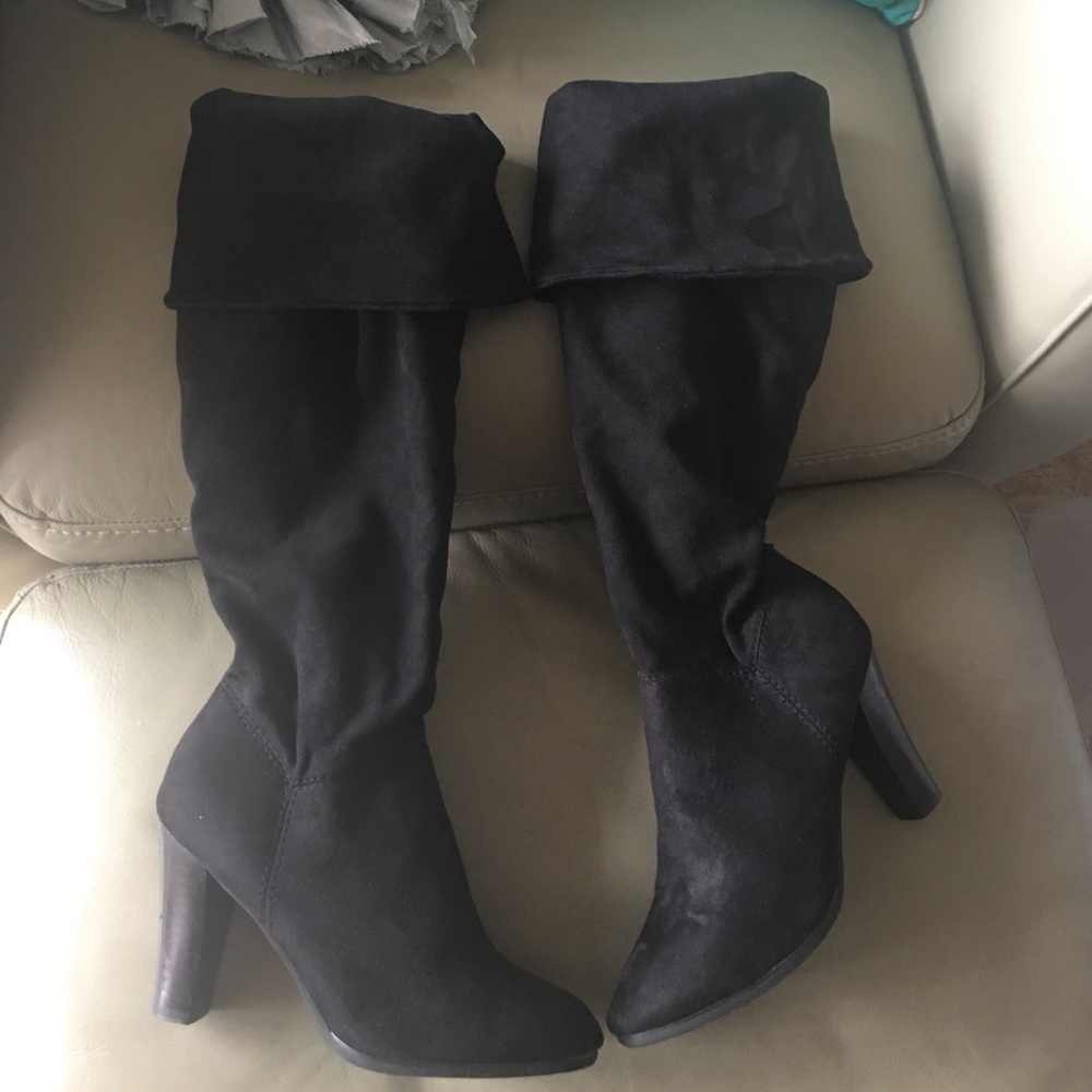 🔥🔥Amazing Black Suede OTK to Scrunch Booties🔥🔥