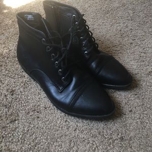 Women's Black Boots