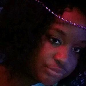 Meet your Posher, Derwinisha