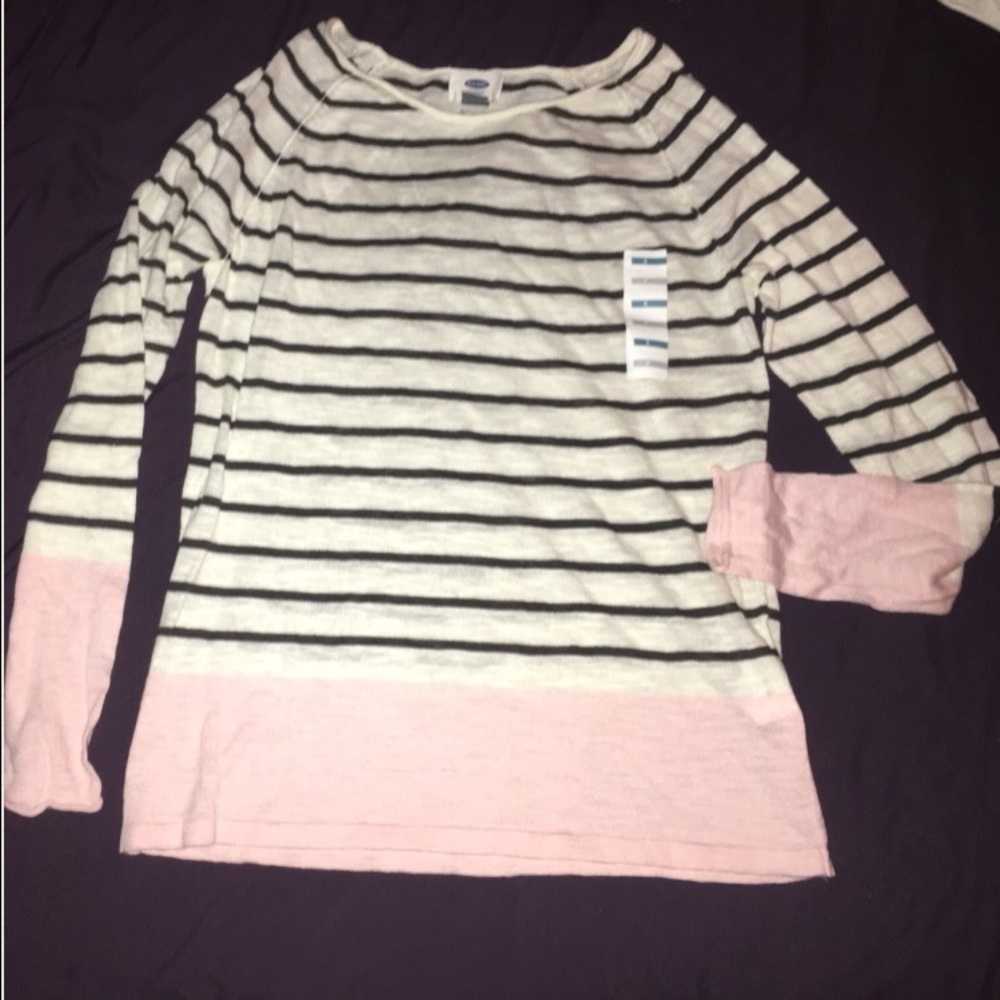 NWT Old Navy Light c through Cute Sweater Small