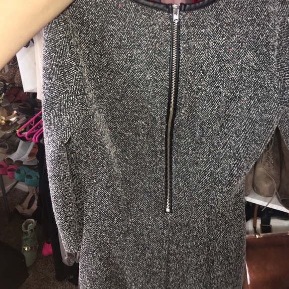 Mini dress - Picture 3 of 4